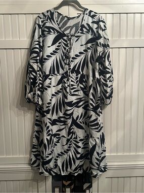 Mlle Gabrielle Black and White Leaf-Print Midi Dress